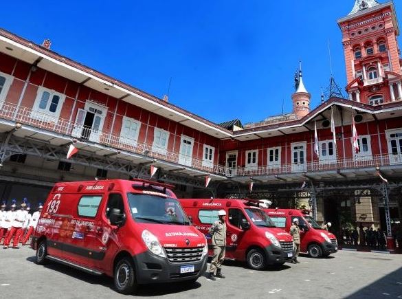 REGULARIZAÇÃO E CERTIFICADO DE APROVAÇÃO DO CBMERJ