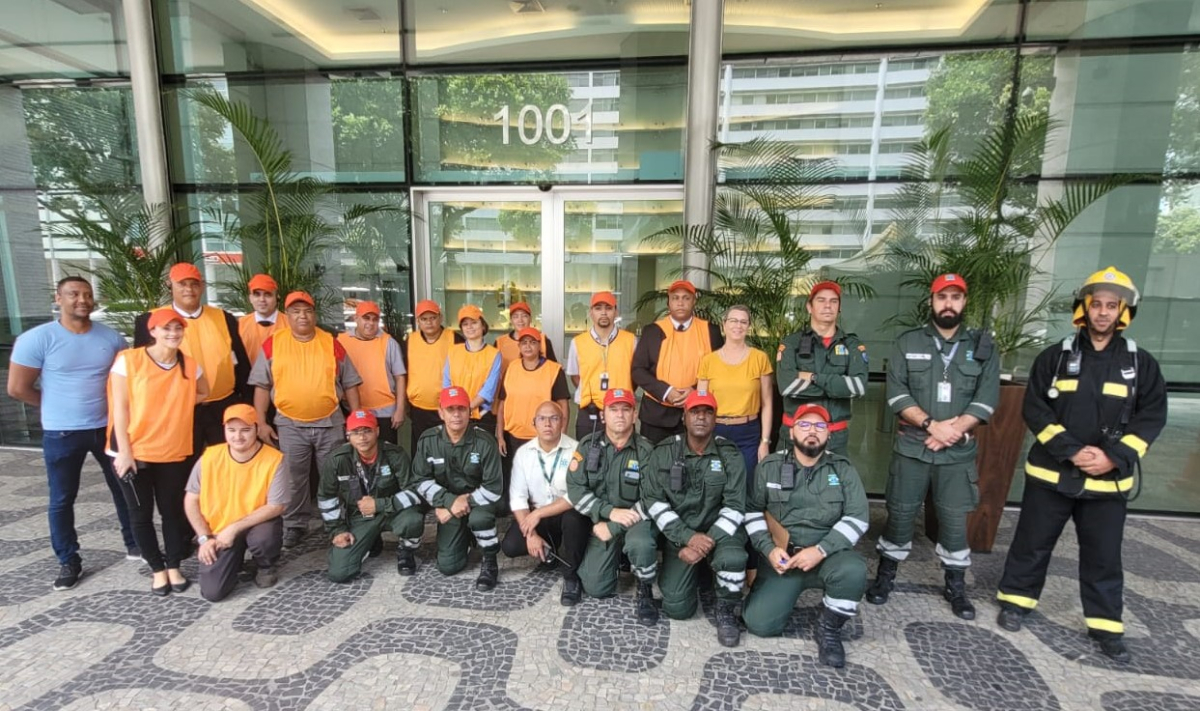 Simulado de Abandono de Área com o Condomínio Rio Office Tower, no Rio de Janeiro